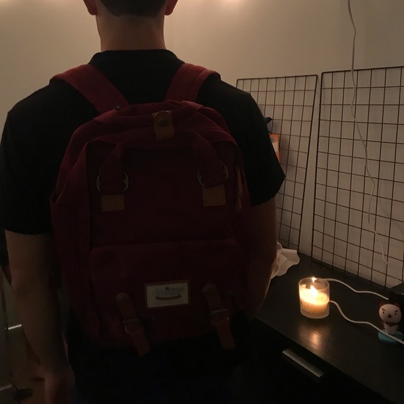 red backpack - Picture 7 of 7